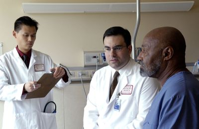 Doctor_consults_with_patient